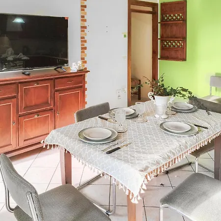 1 Bedroom Pet Friendly In Appartamento San Costanzo